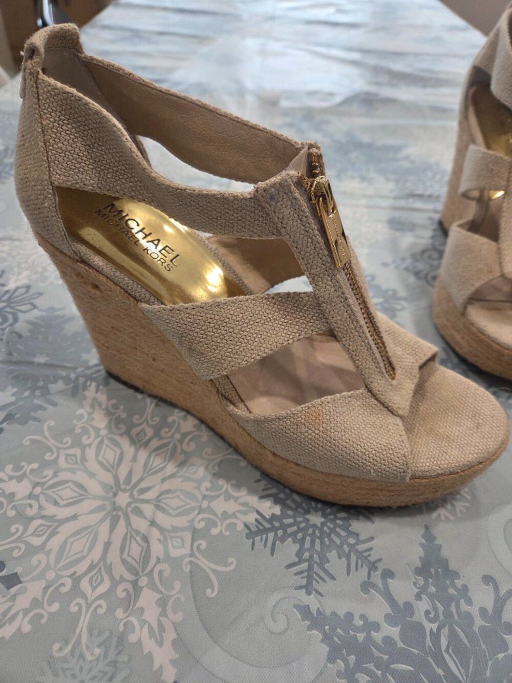 Size 8 - Michael Kors Beige Espadrille Wedge Sandals with Gold Zipper - Picture 6 of 10